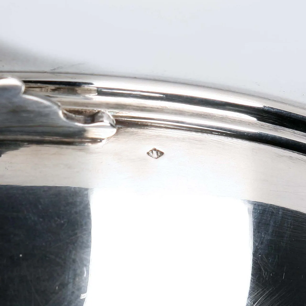 Piatto verdure in argento 925 sbalzato e cesellato, '900 9