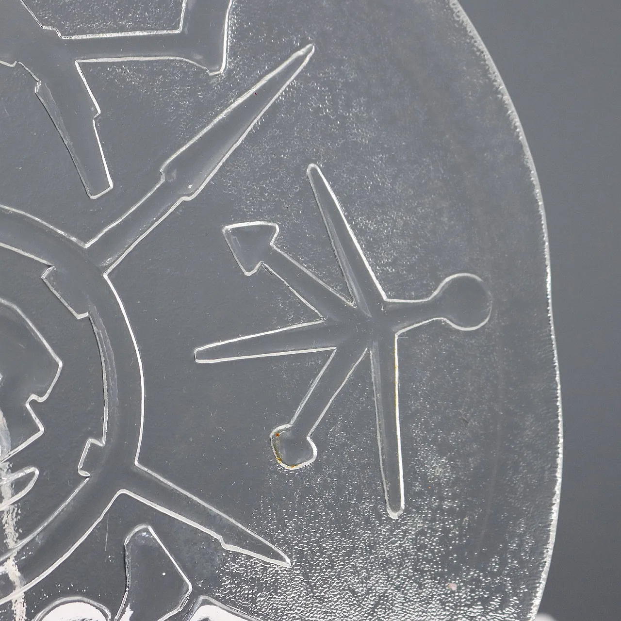 Piatto in vetro artistico a tema pittura rupestre, '900 4