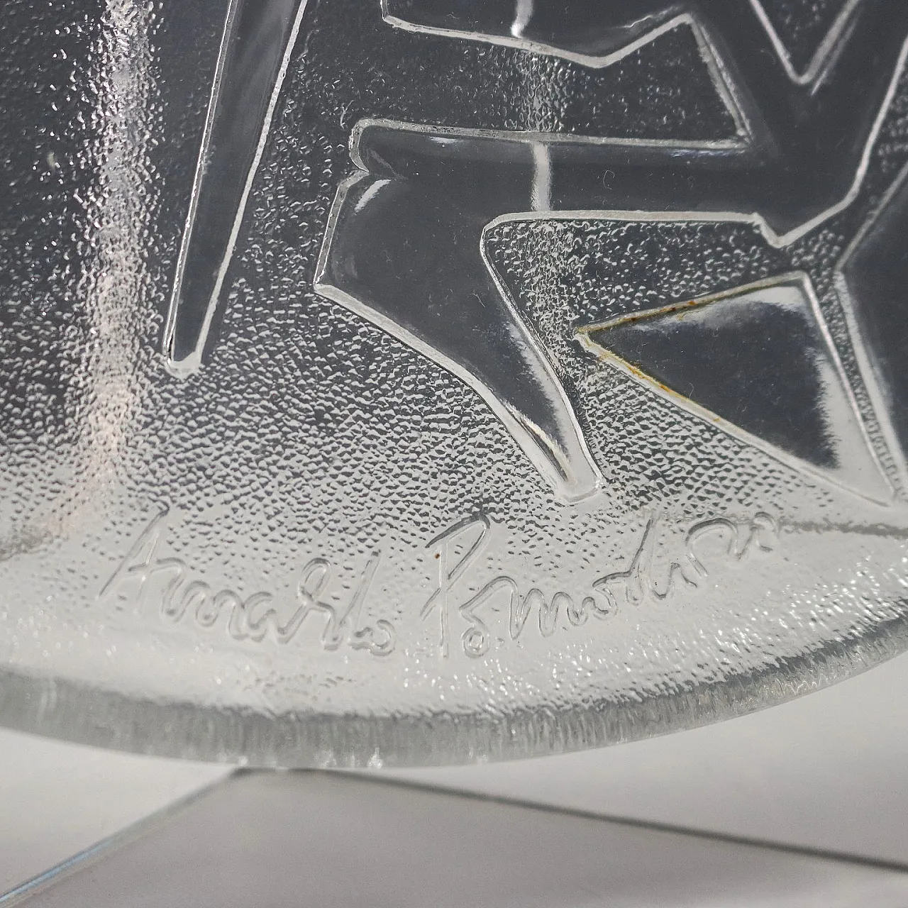 Piatto in vetro artistico a tema pittura rupestre, '900 7