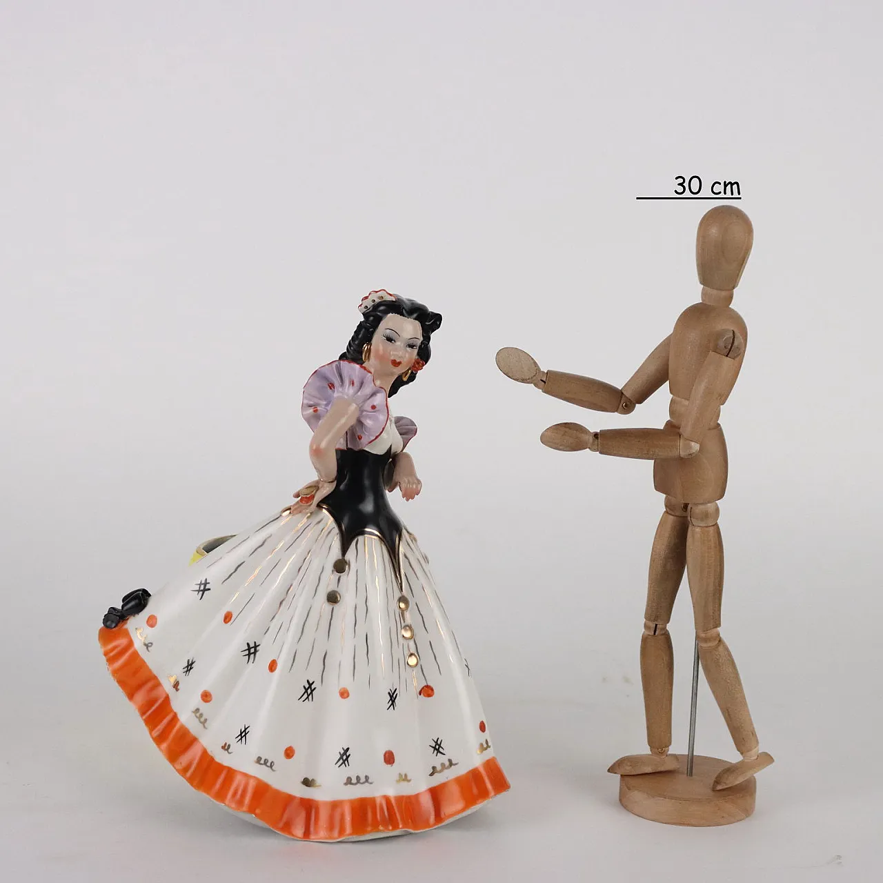 G. Girardi, damsel with vase, painted ceramic sculpture 2