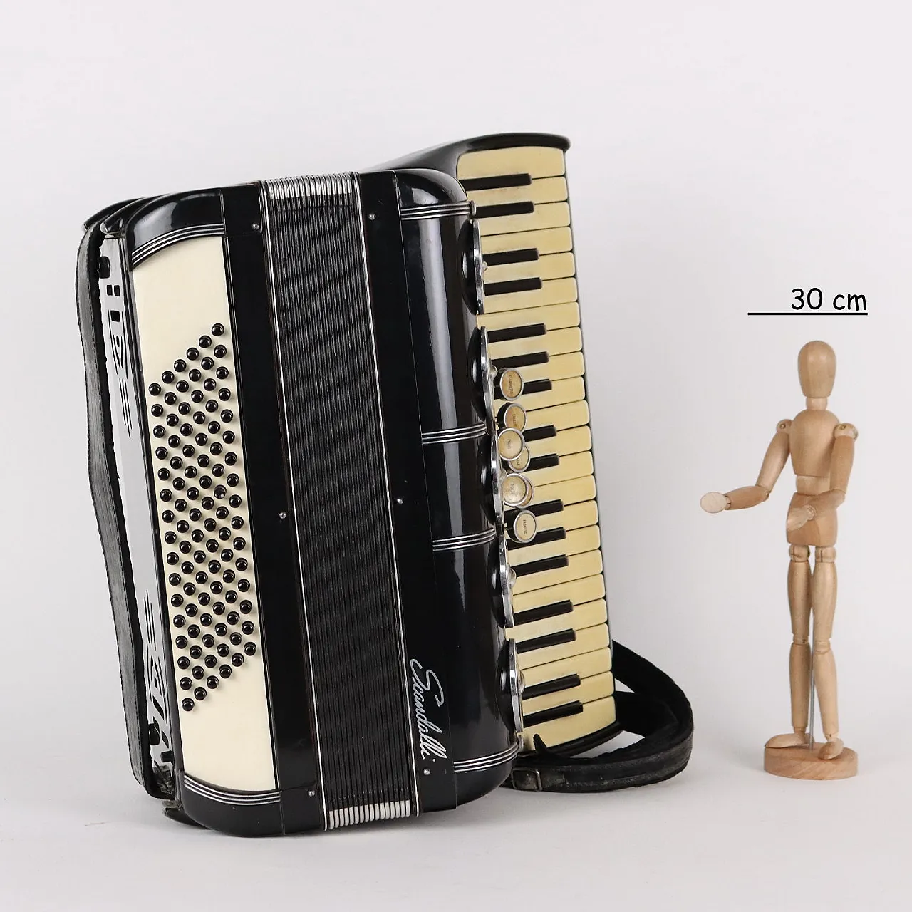 Scandalli 96 bass accordion, 1950s 2
