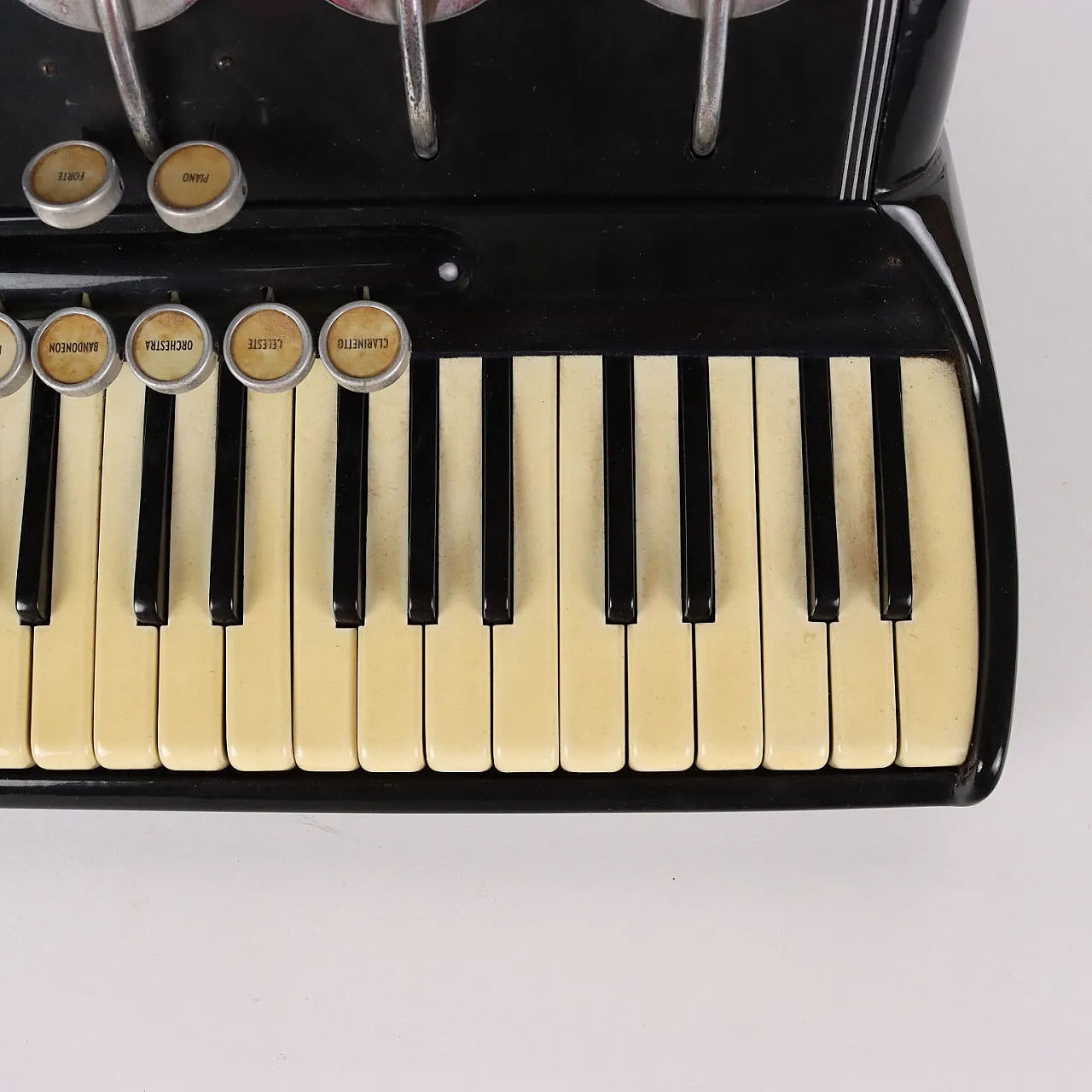 Scandalli 96 bass accordion, 1950s 5