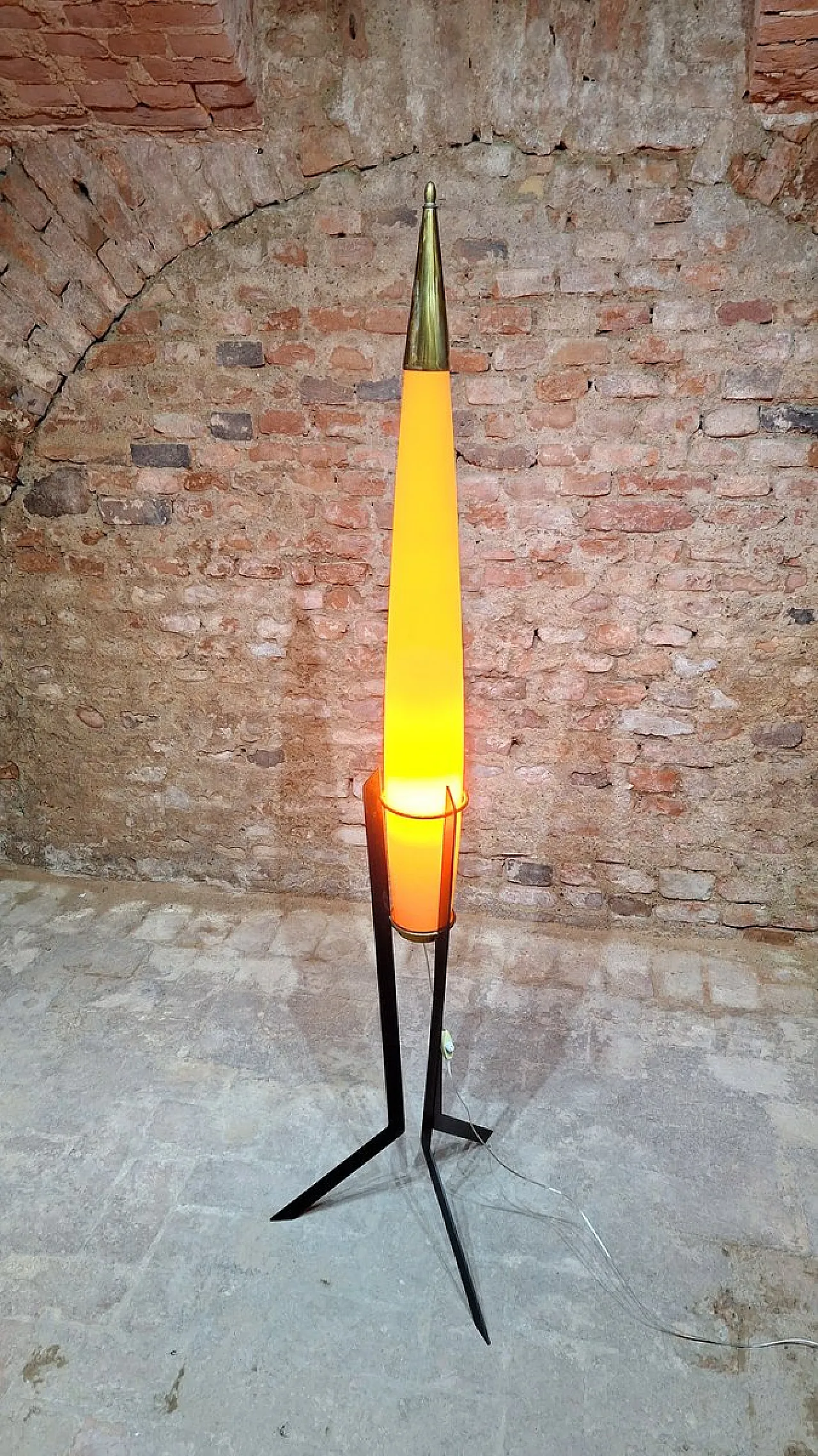 Lampada a forma di razzo in vetro e metallo di Vistosi, anni '50 7