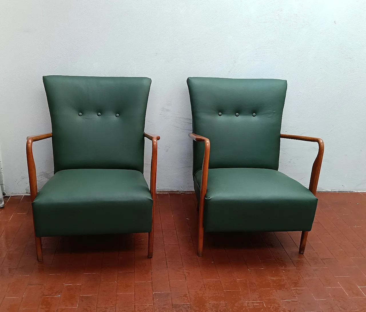 Pair of armchair 401 by Cassina walnut, calfskin, 50s 2