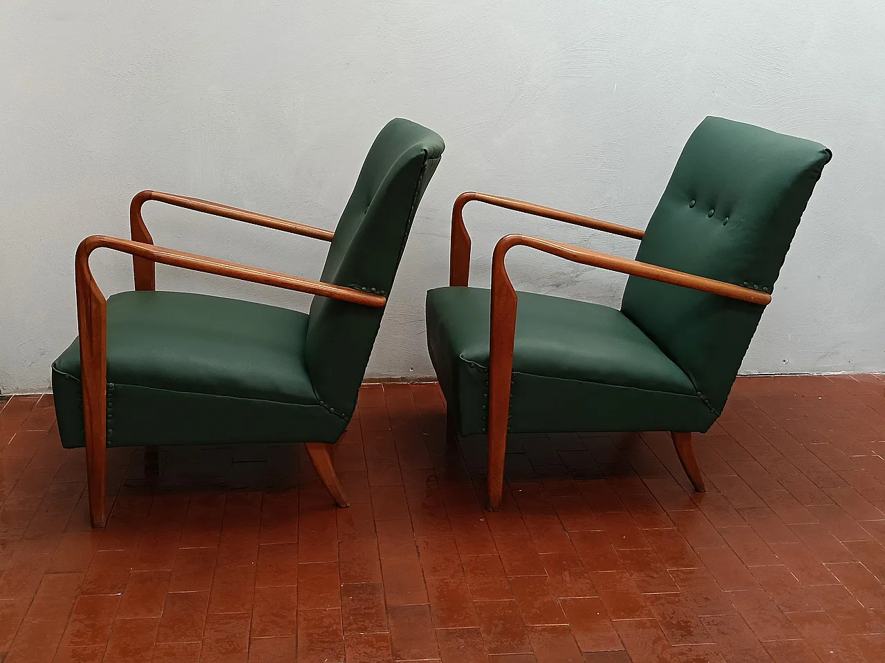 Pair of armchair 401 by Cassina walnut, calfskin, 50s 5