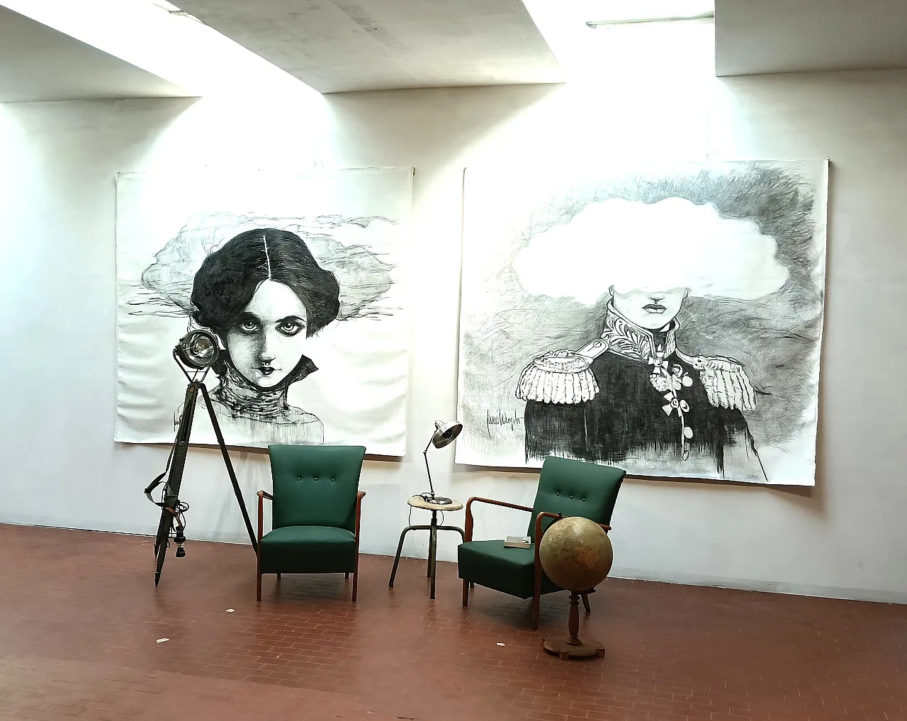 Pair of armchair 401 by Cassina walnut, calfskin, 50s 13