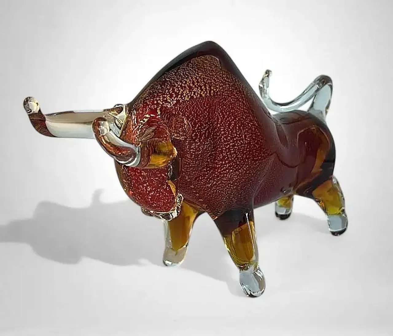 Scultura di toro in vetro rosso di Murano Tecnica del Sommerso, '900 2