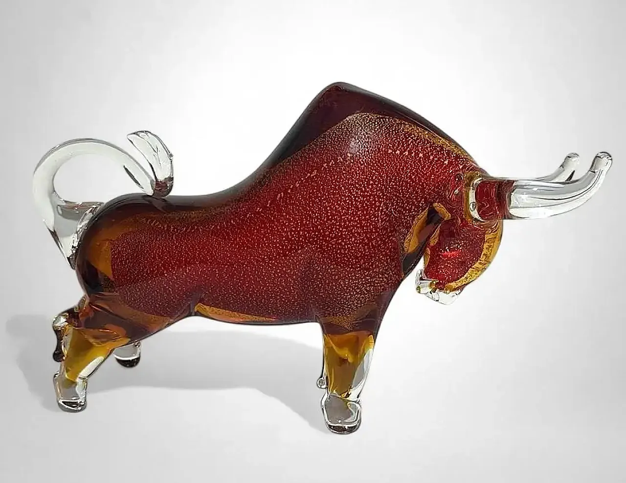 Scultura di toro in vetro rosso di Murano Tecnica del Sommerso, '900 5