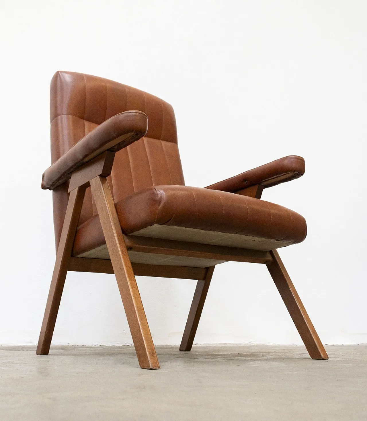 Pair of recliners from Mobilificio Valtorta, 1950s 9