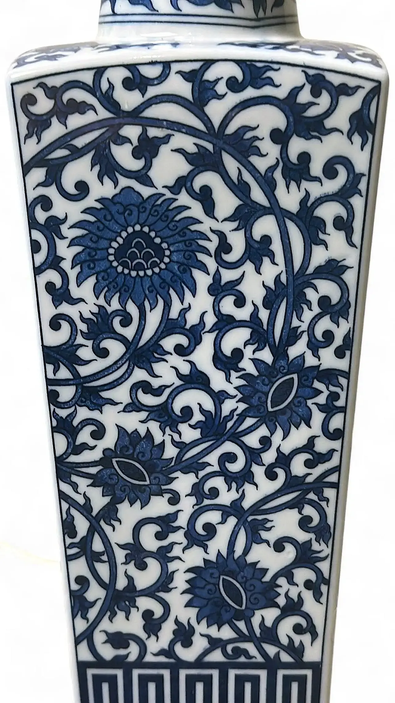 Lampada da tavolo in porcellana blu e bianca stile Jingdezhen, '900 6