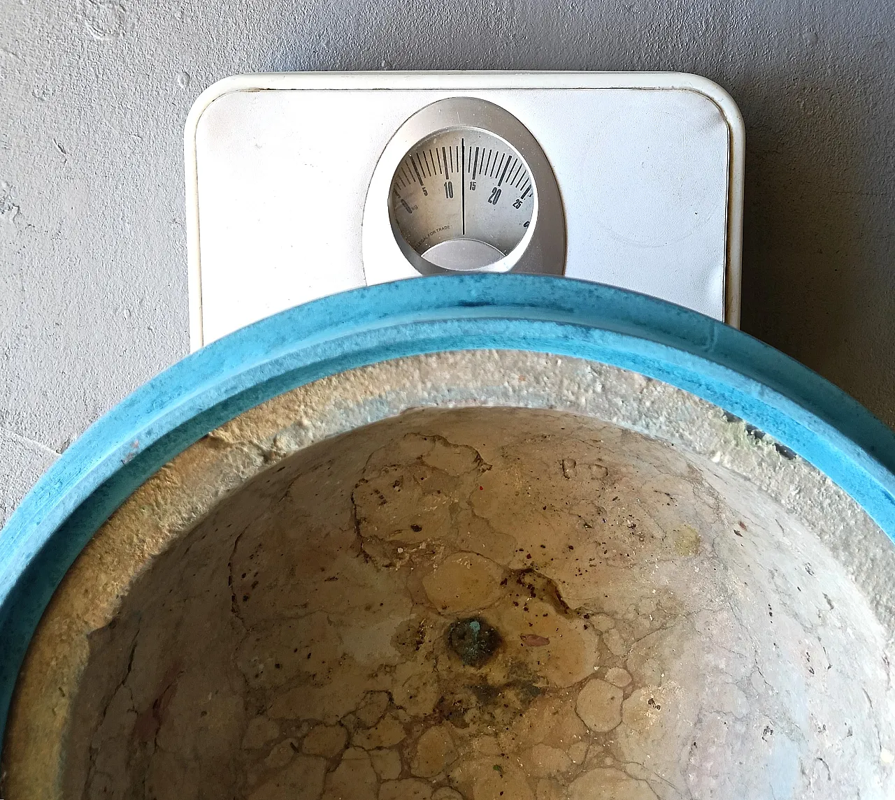 Marble stoup, 30s 12