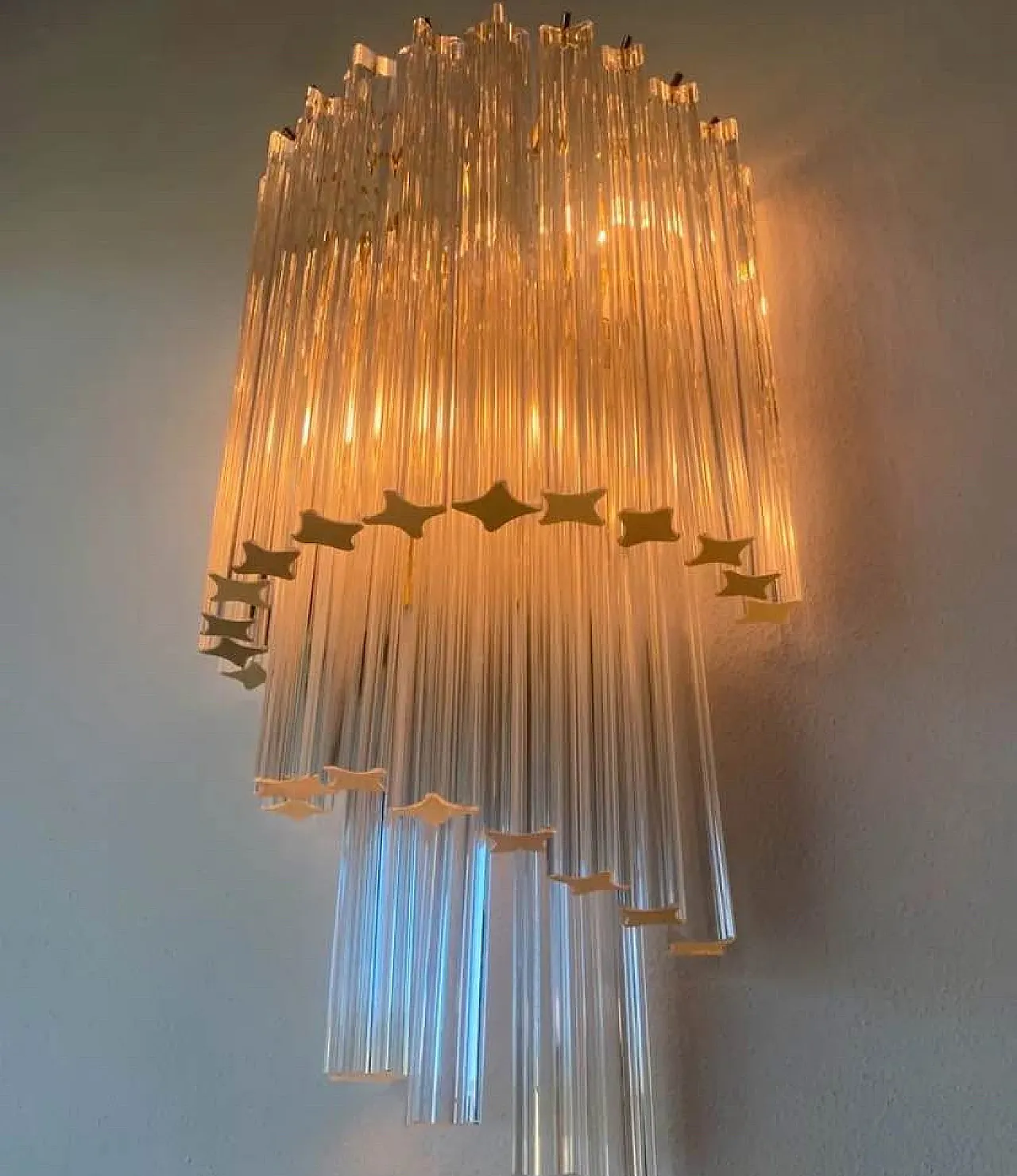 Chandelier and pair of Venini Novaresi Murano wall lights, 70s 5