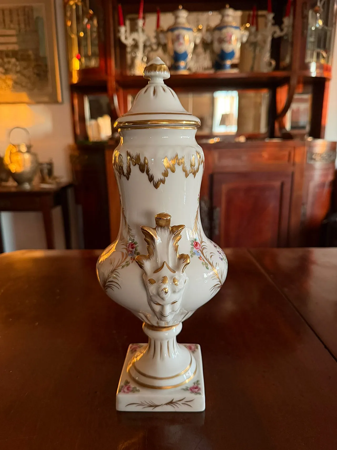 Limoges porcelain vase, 20th century 3