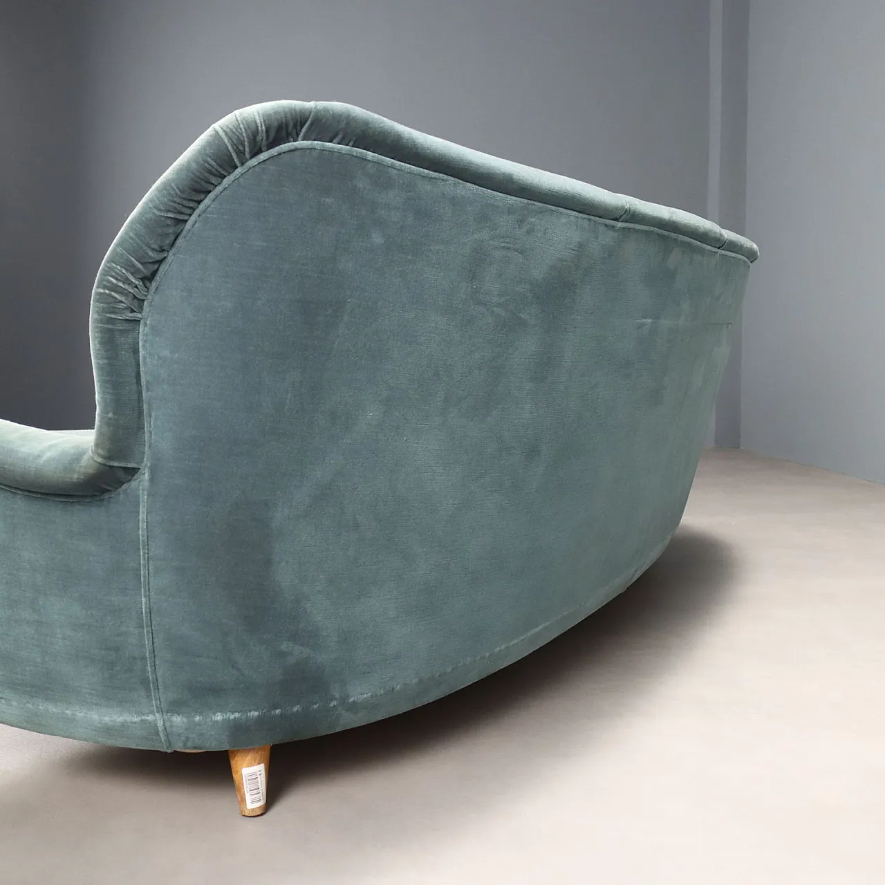 Divano a forma di fagiolo in velluto, metà '900 7
