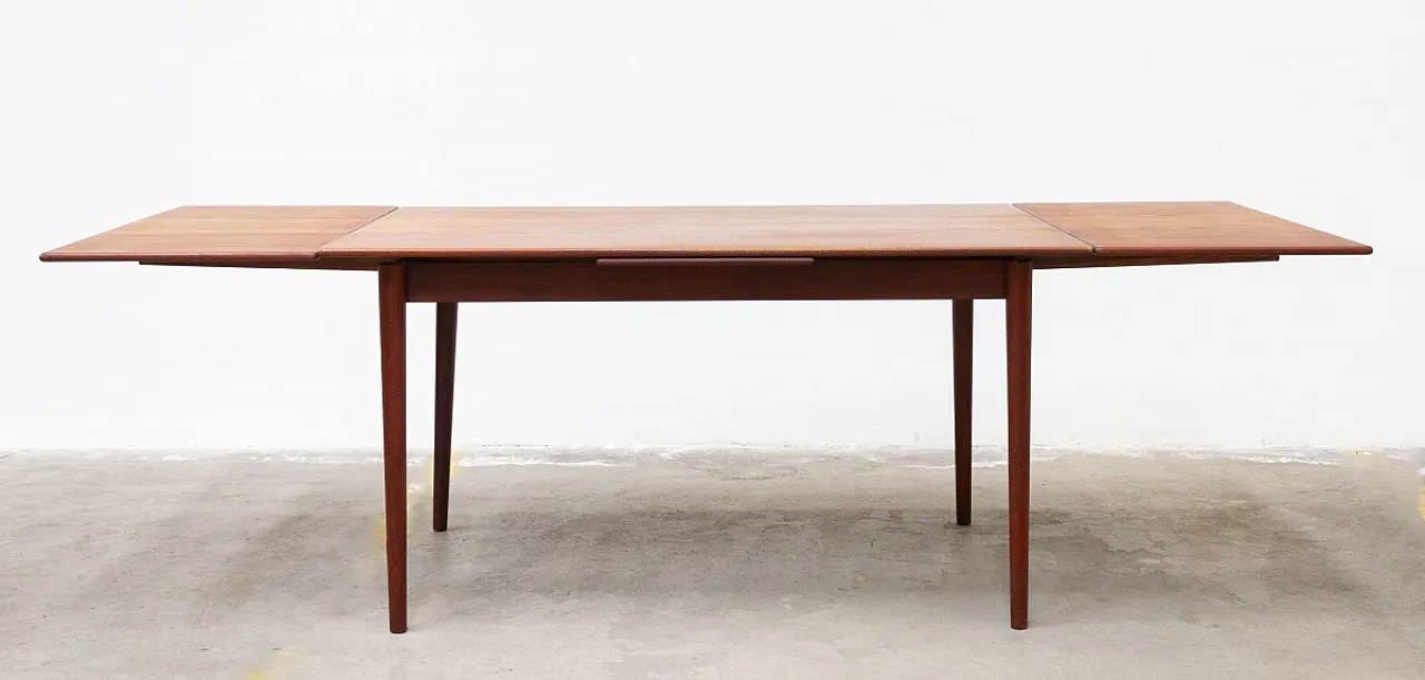 Scandinavian teak dining table by Hvidt & Nielsen, 1950s 4