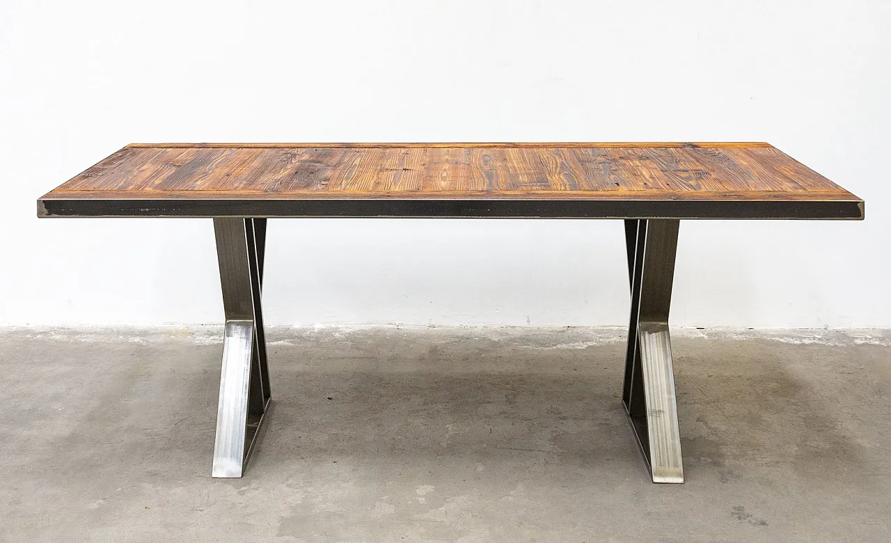 Industrial style handcrafted table in wood and steel, 20th century 1