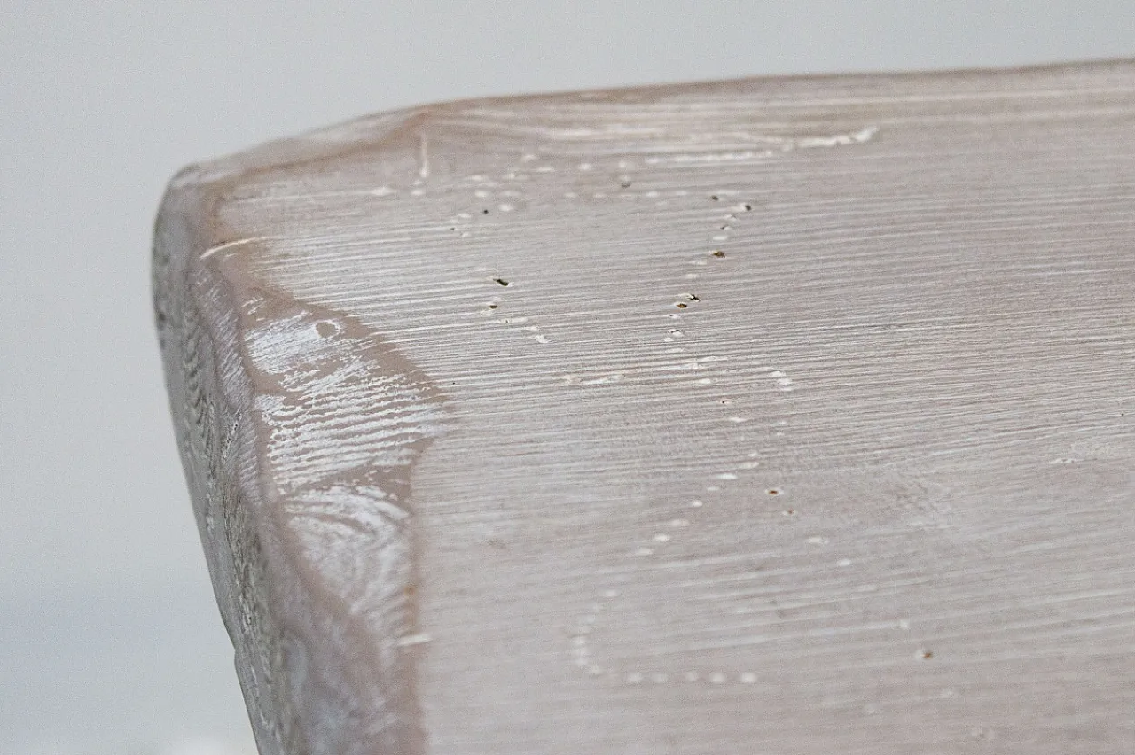 Tavolo artigianale in abete color tortora patinato, '900 5