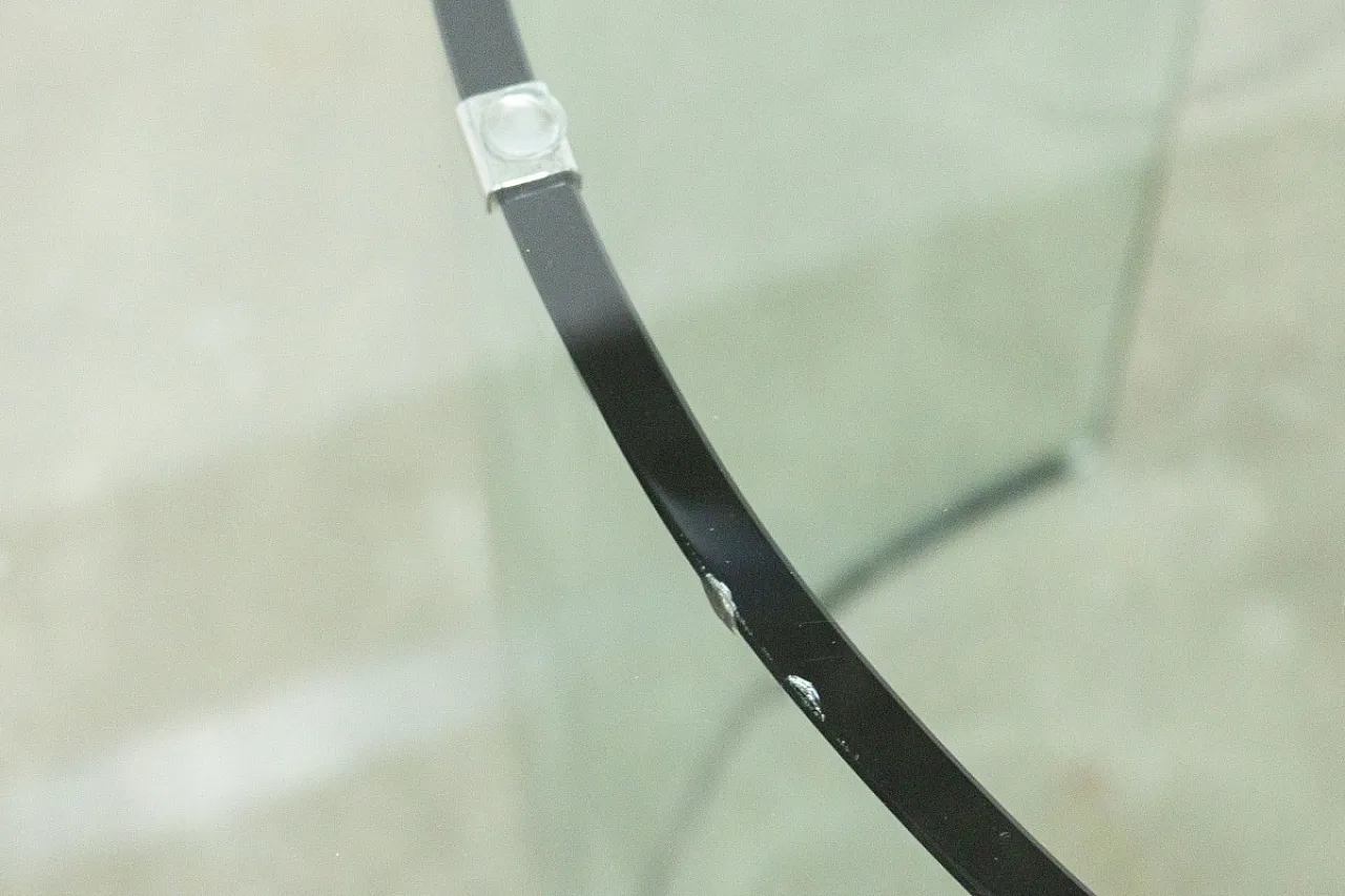 Oval glass table by Fiam, 1980s 11