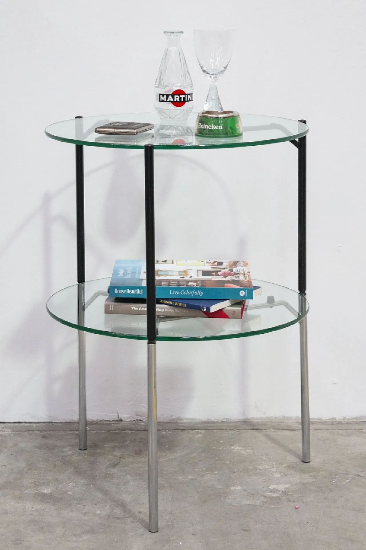 Tavolino a due ripiani in vetro e metallo Casamania di Frezza, '900 9