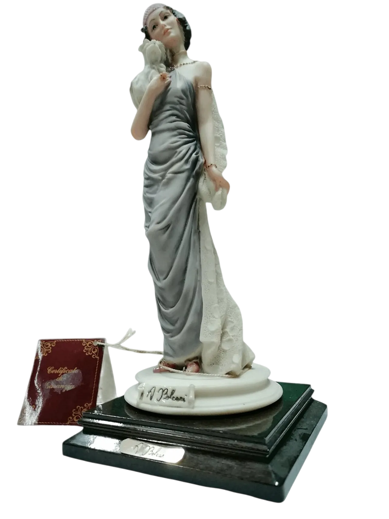 Statuetta dama con cane di A. Belcari per Capodimonte, anni '70 7