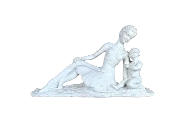 Statua di donna con bambino, anni '40