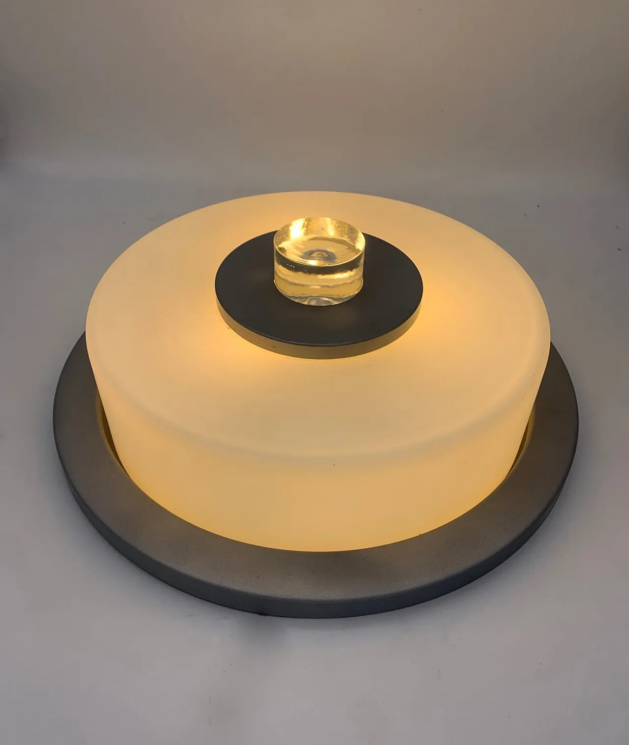 Applique singola attribuita a F3, '900 1