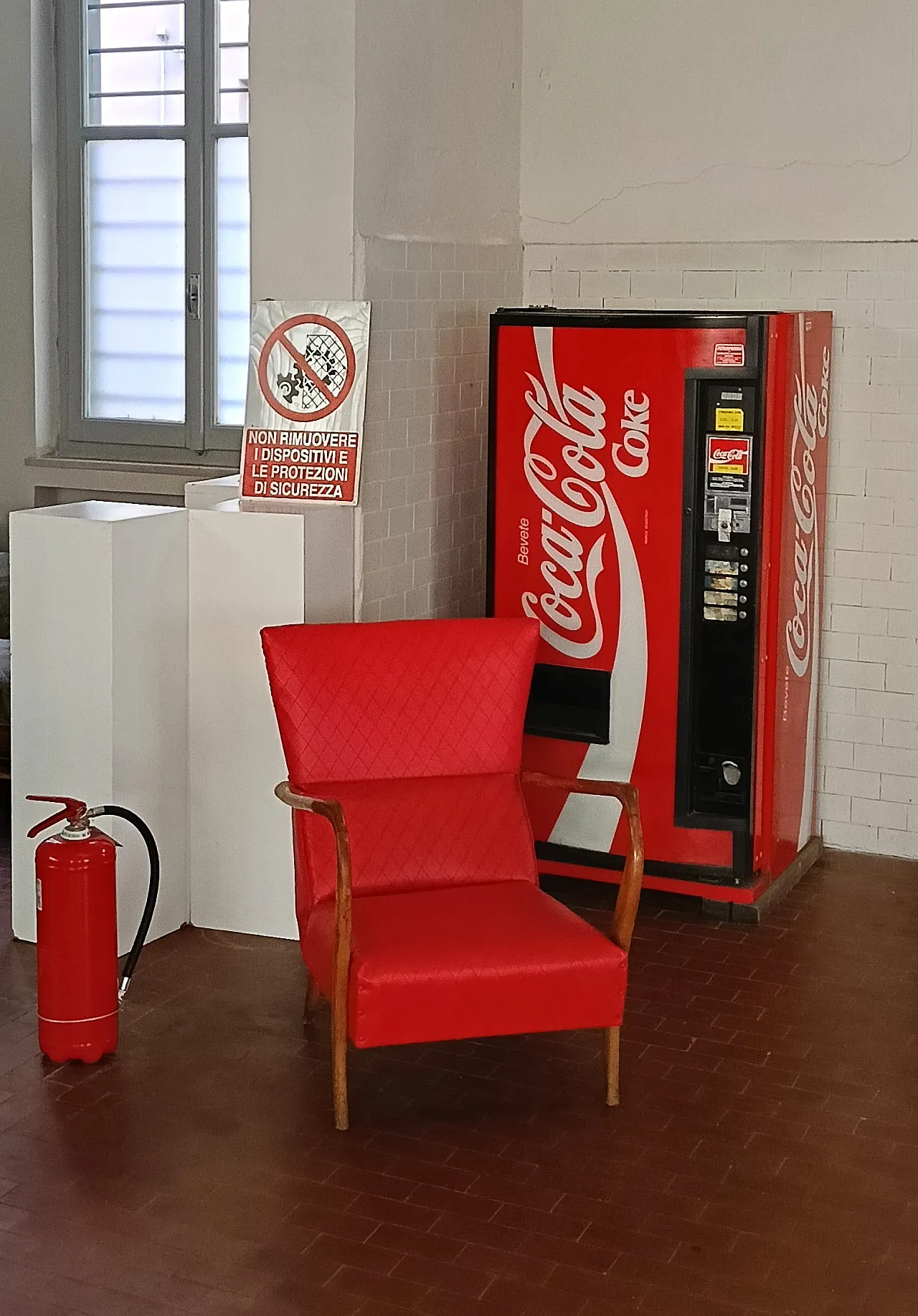 Poltrona in skai, stile William Ulrich, anni '50 32