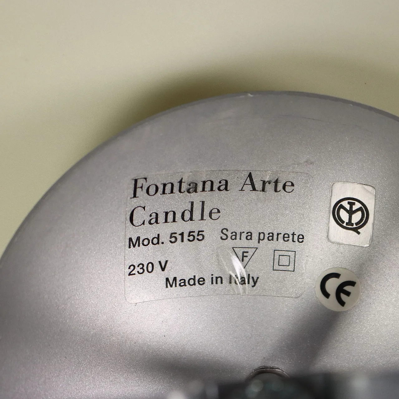 Coppia di applique in alluminio e policarbonato, '900 6