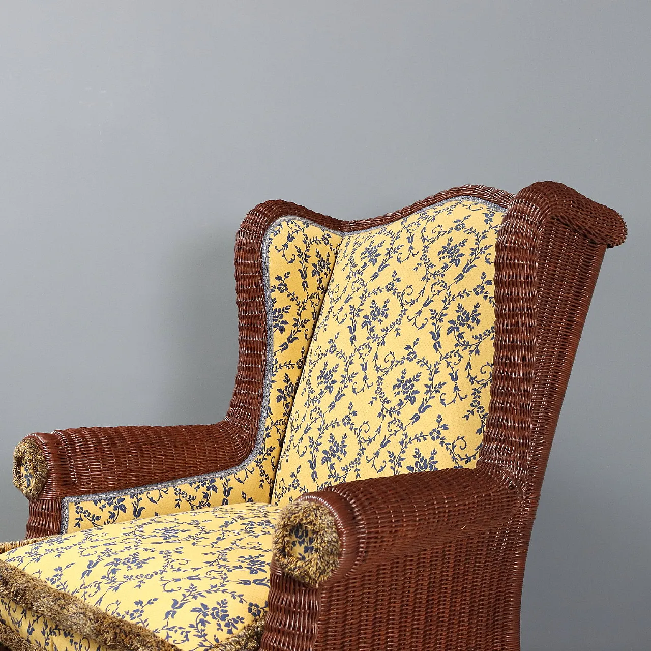 Coppia di poltrone in rattan con pouf, '900 4