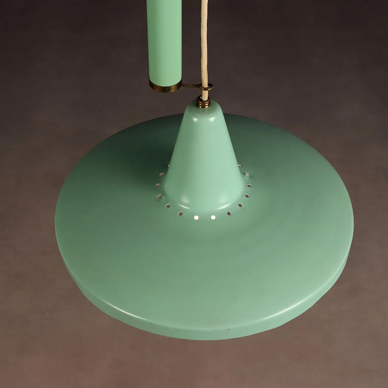 Lampada con meccanismo a discesa e paralume in alluminio, '900 4