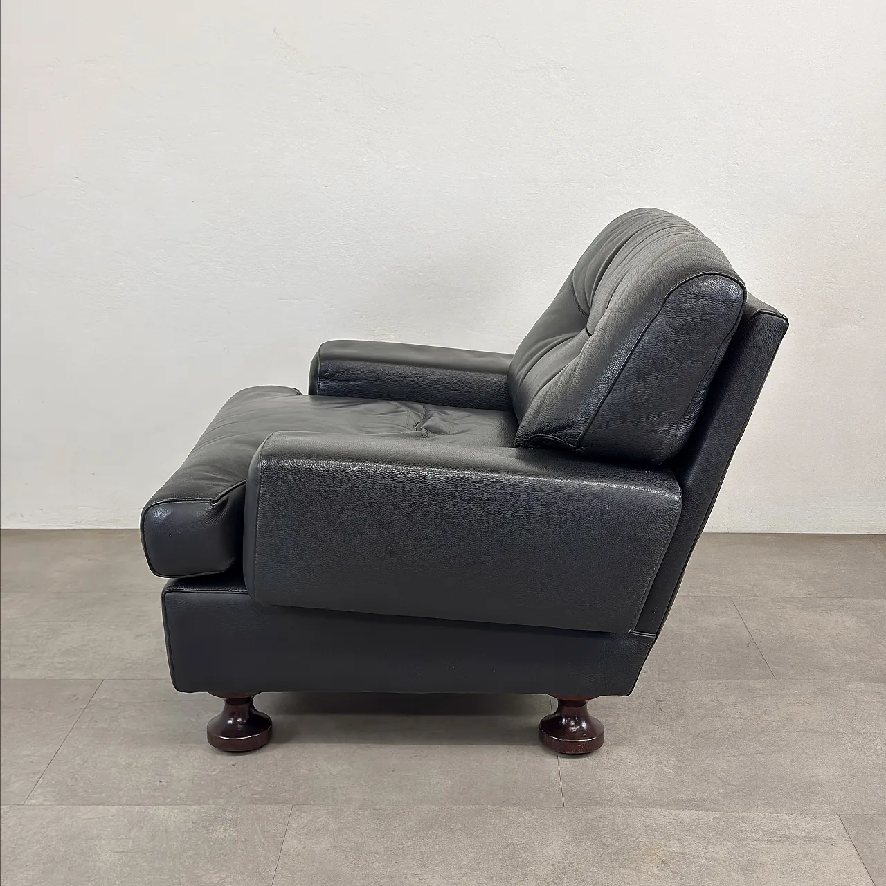 Dark brown leather armchair produced by Cinova, Italy, 1970s 4