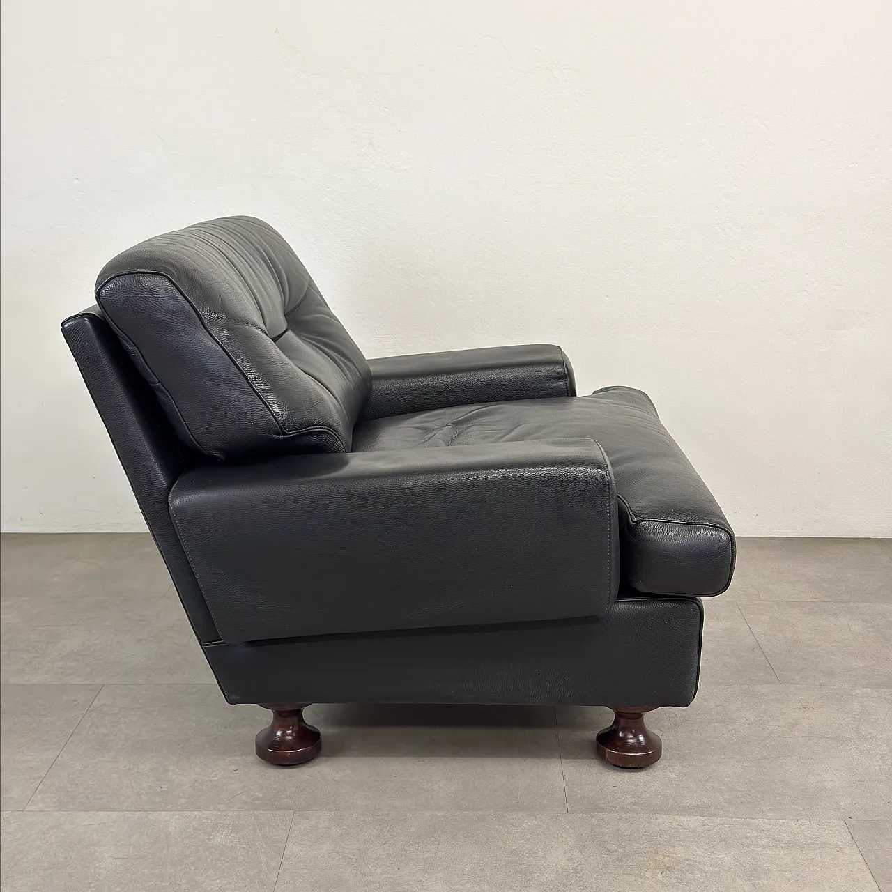 Dark brown leather armchair produced by Cinova, Italy, 1970s 5