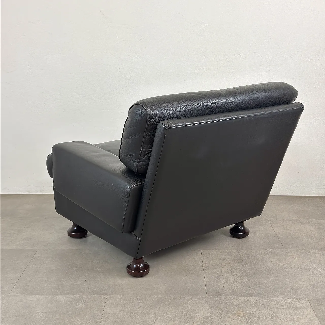 Dark brown leather armchair produced by Cinova, Italy, 1970s 7