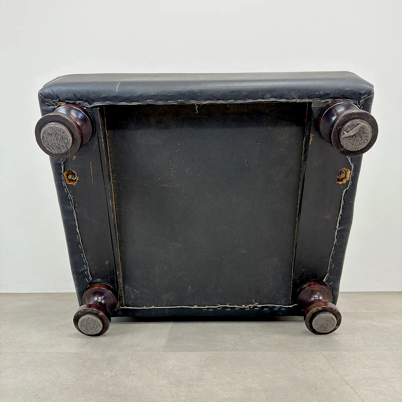 Dark brown leather armchair produced by Cinova, Italy, 1970s 13