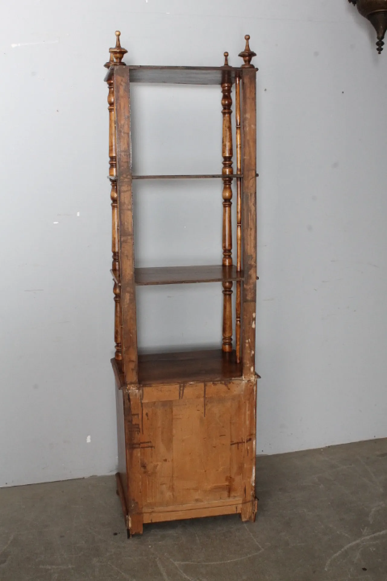 Louis Philippe bookcase in solid walnut, 19th century 15