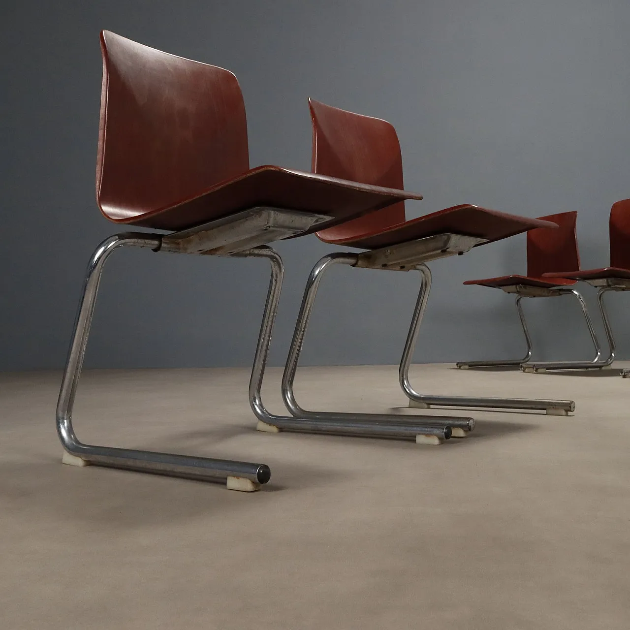 6 Sedie in metallo cromato e scocche in multistrato curvato, '900 5