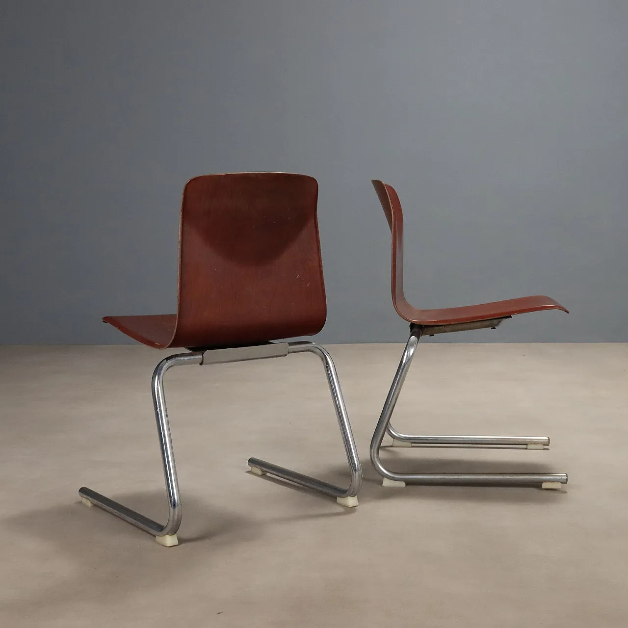 6 Sedie in metallo cromato e scocche in multistrato curvato, '900 8