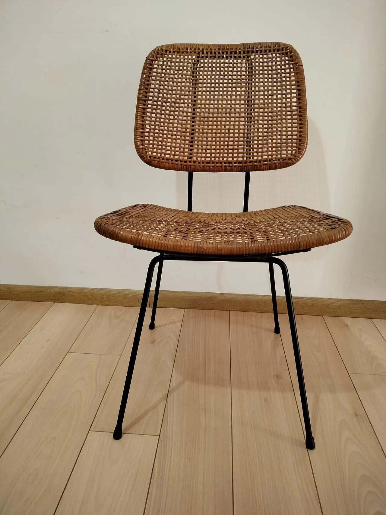 Dirk van Sliedregt style iron and wicker chair, 1960s 2
