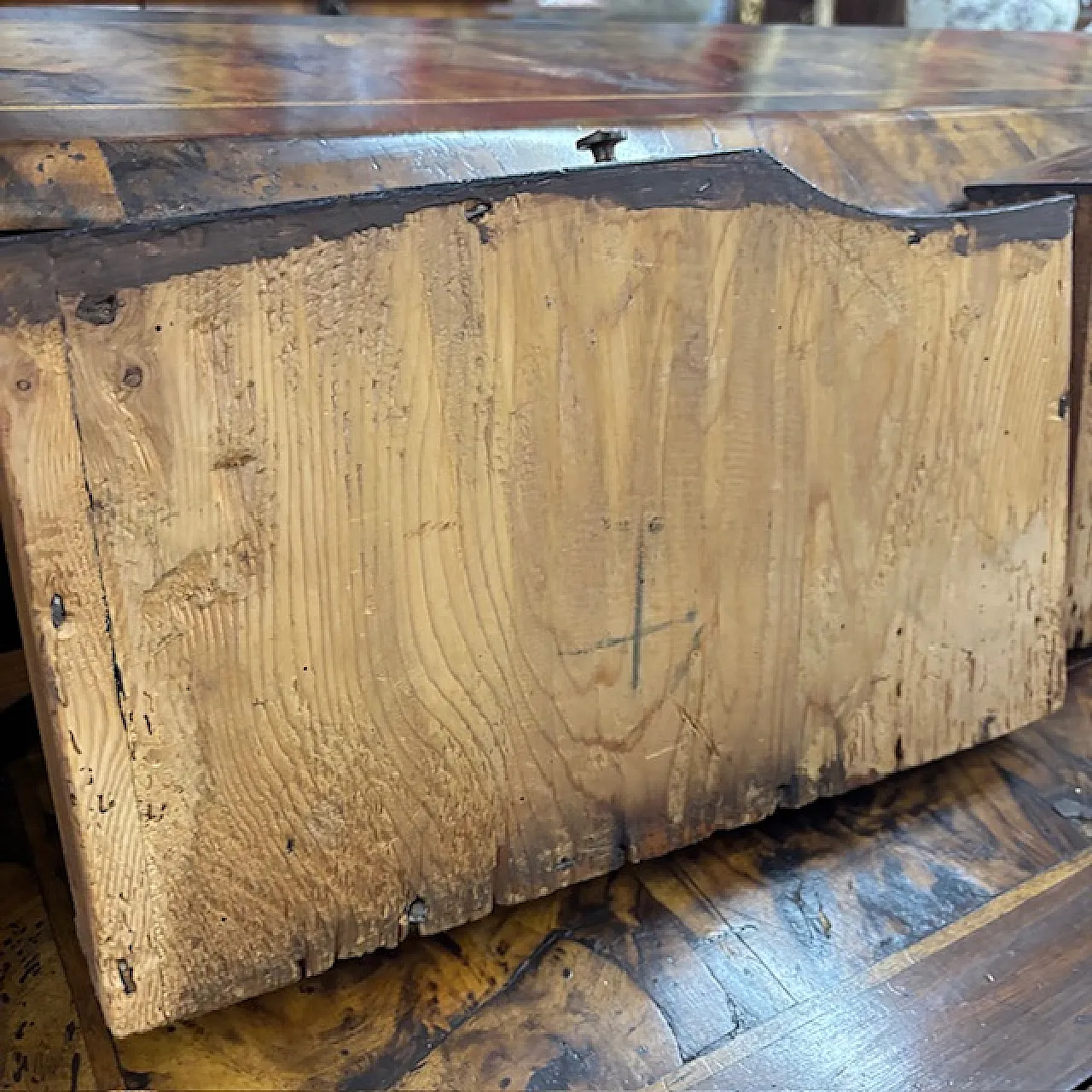 Veneered and inlaid moving flap, 18th century 11