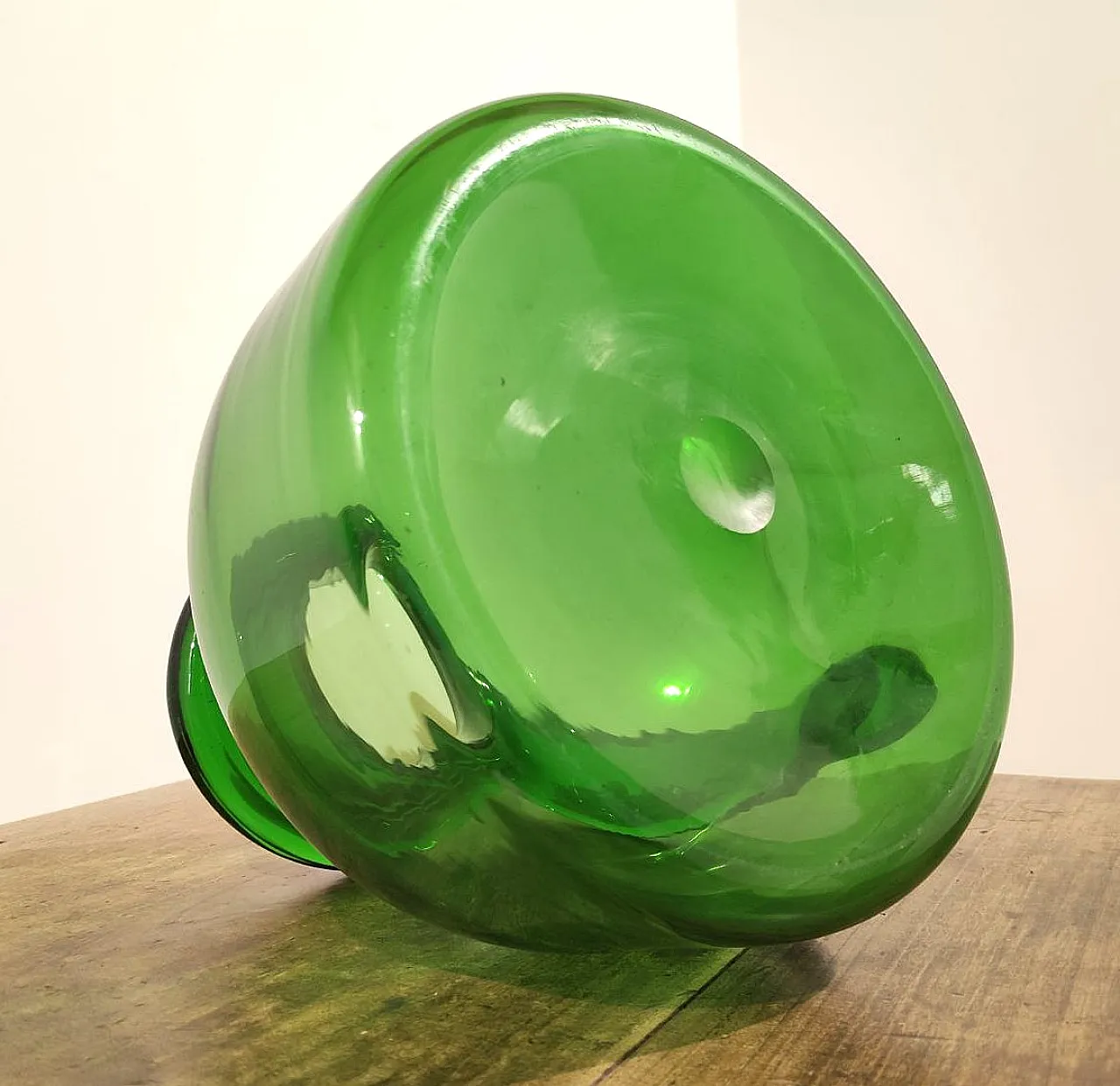Vetrerie di Empoli, large blown glass bottle from the 1950s 8