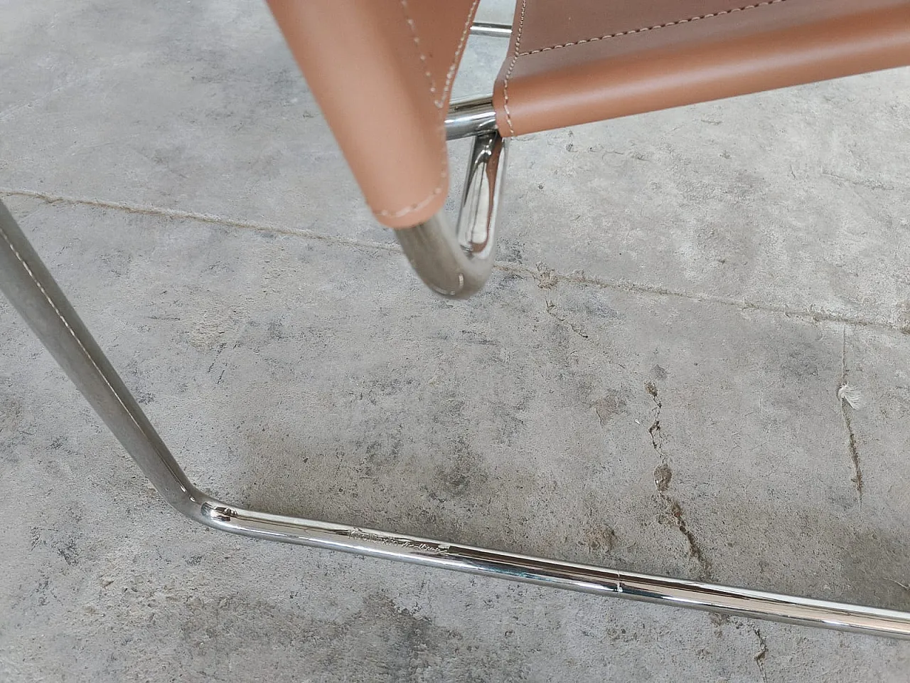 Wassily armchair in cognac leather, Marcel Breuer for Knoll, 2000s 16