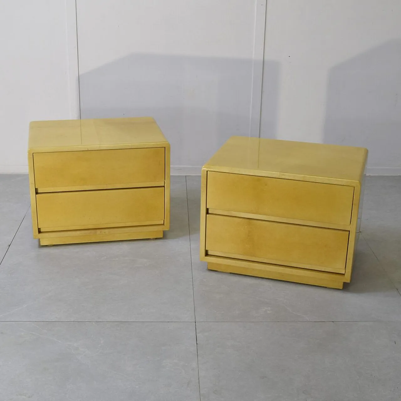 Pair of nightstands by Aldo Tura, 1970s 1
