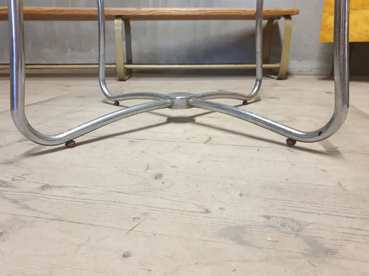 Tavolino rotondo in vetro Bauhaus, inizio '900 4