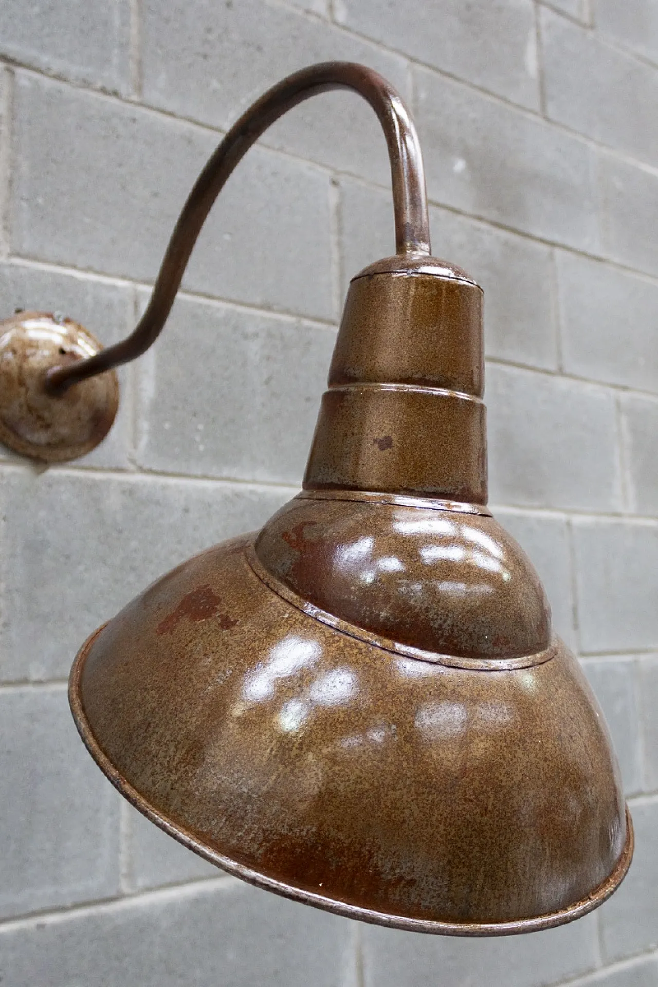 Pair of industrial wall lamps, mid-20th century 4