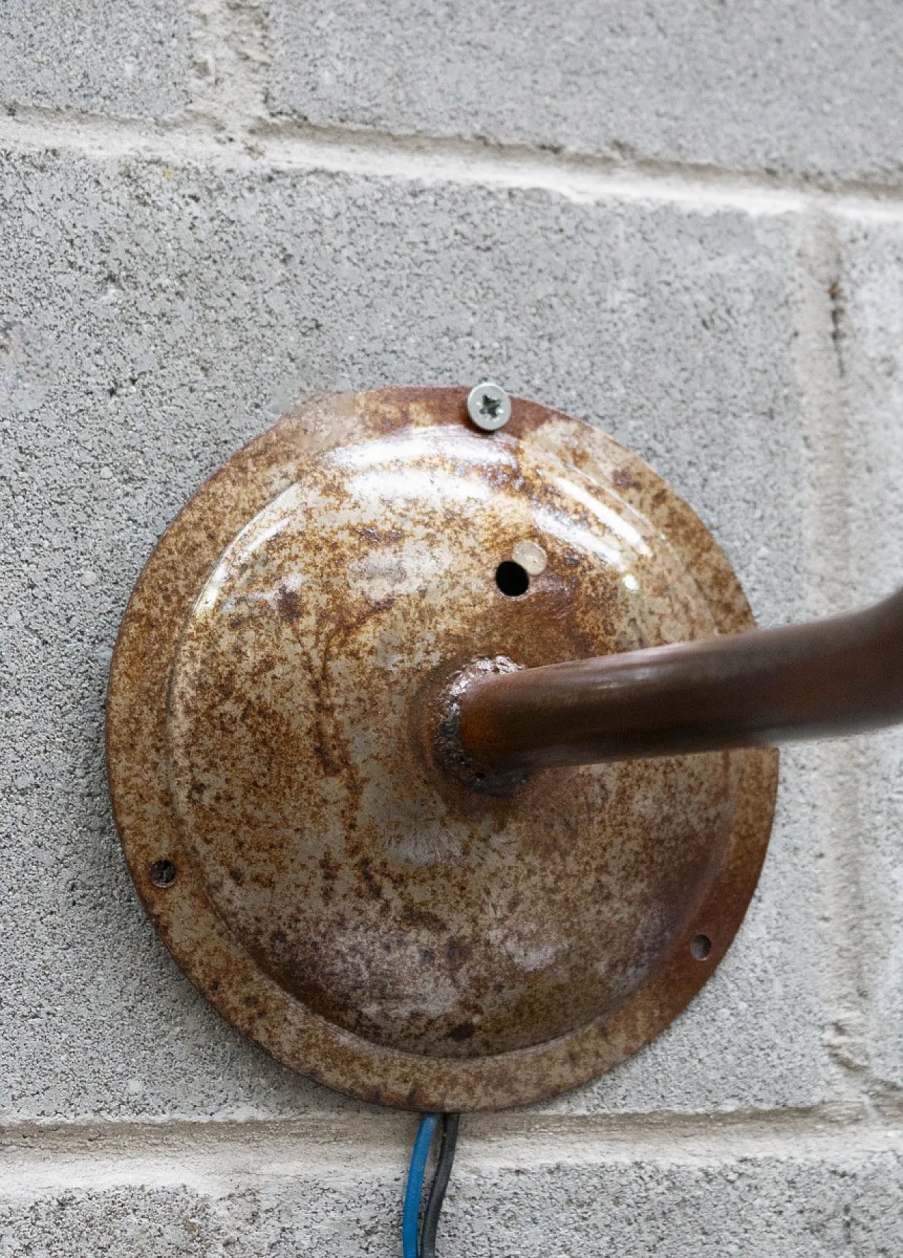 Pair of industrial wall lamps, mid-20th century 6