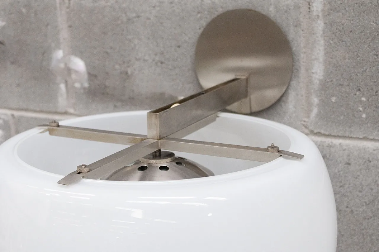 Clinio wall lamp by Vico Magistretti for Artemide, 1960s 3