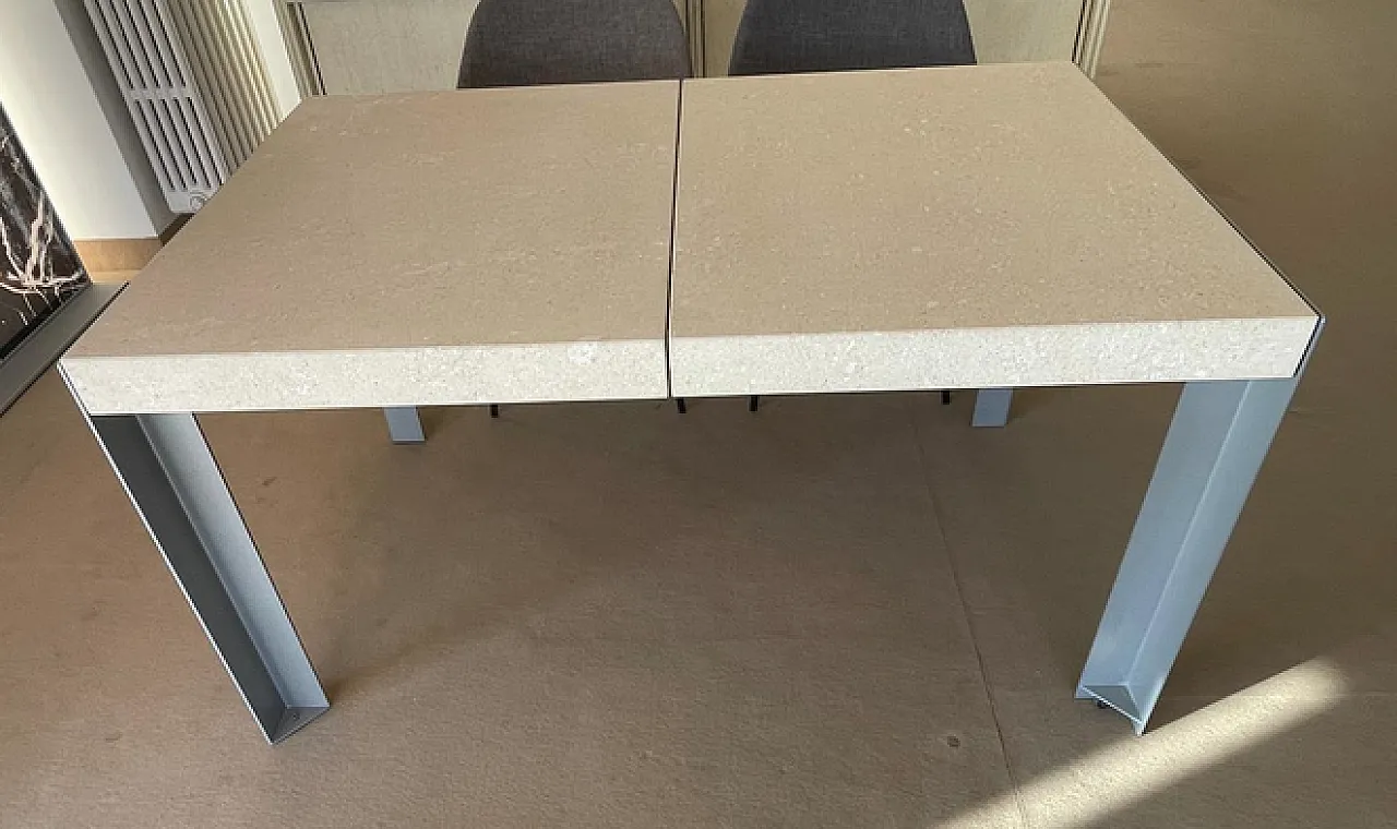 Table in Marble Laboratory stone, 2000s 3