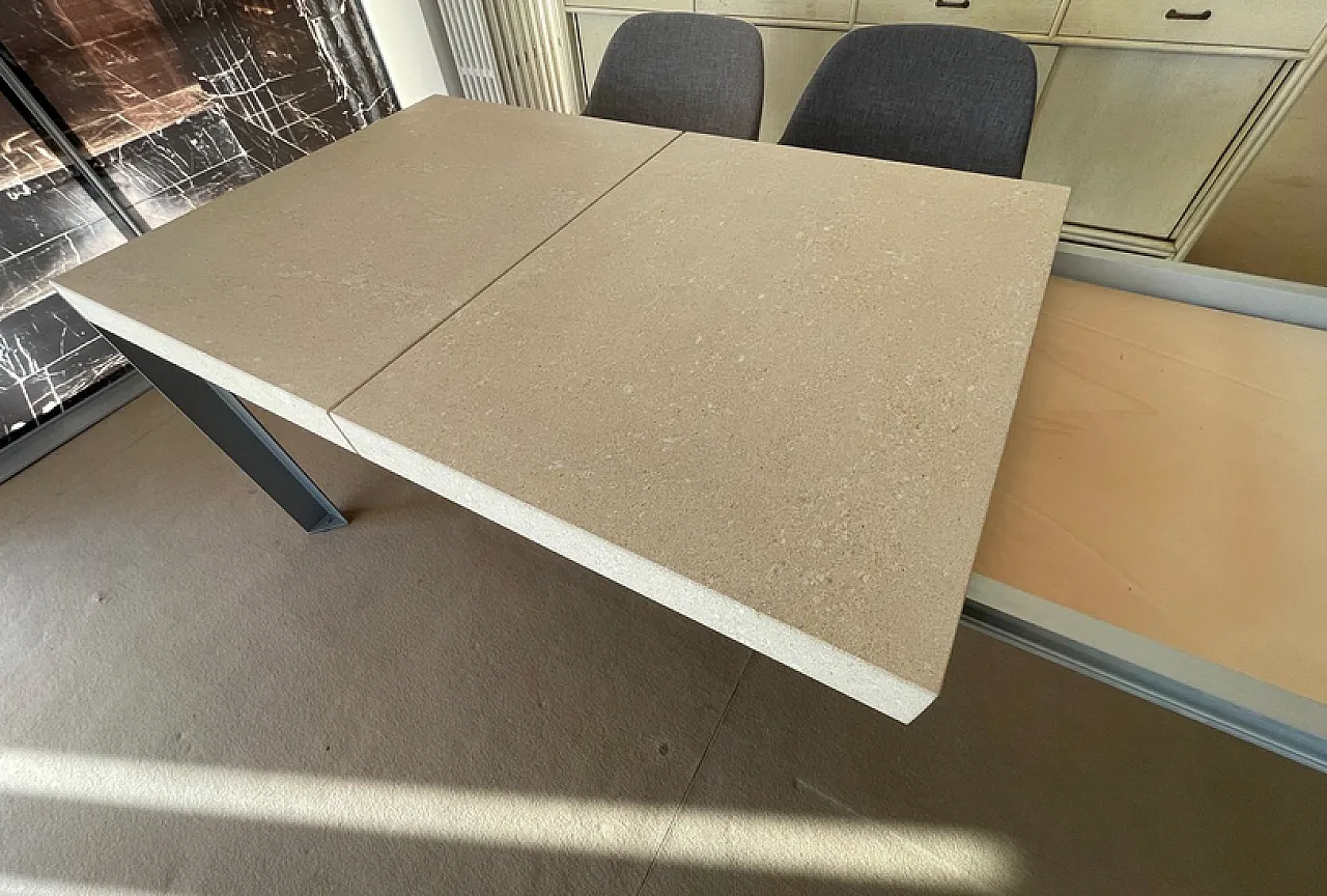 Table in Marble Laboratory stone, 2000s 6