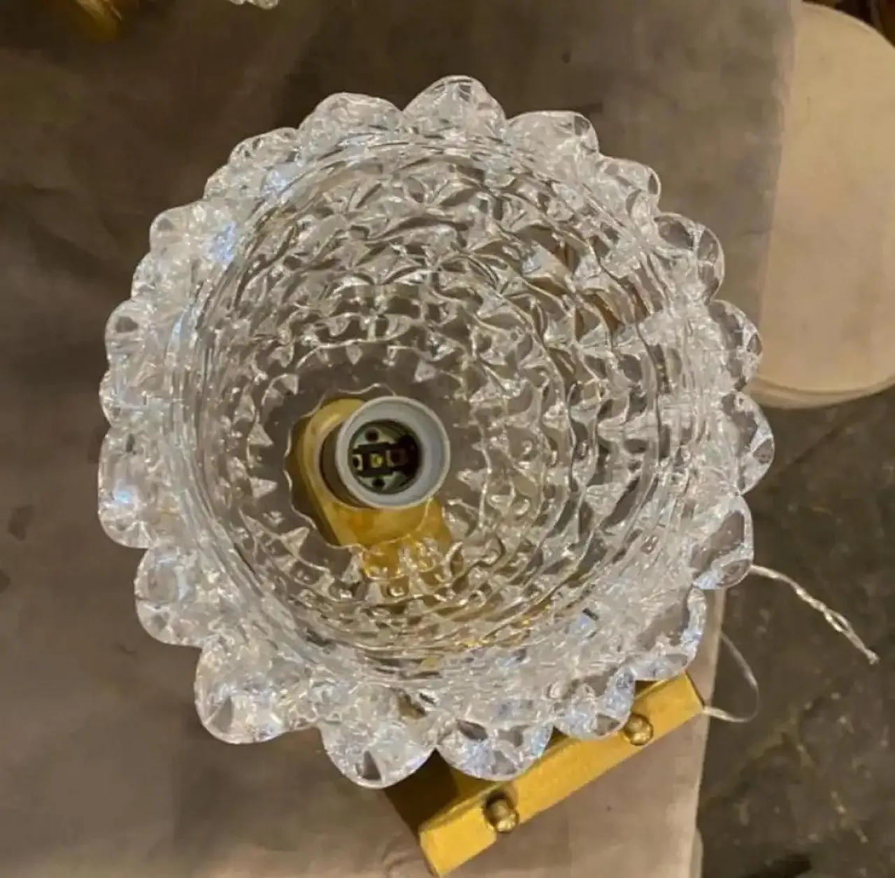 Pair of Barovier-style brass and rostrate glass sconces, 1990s 3