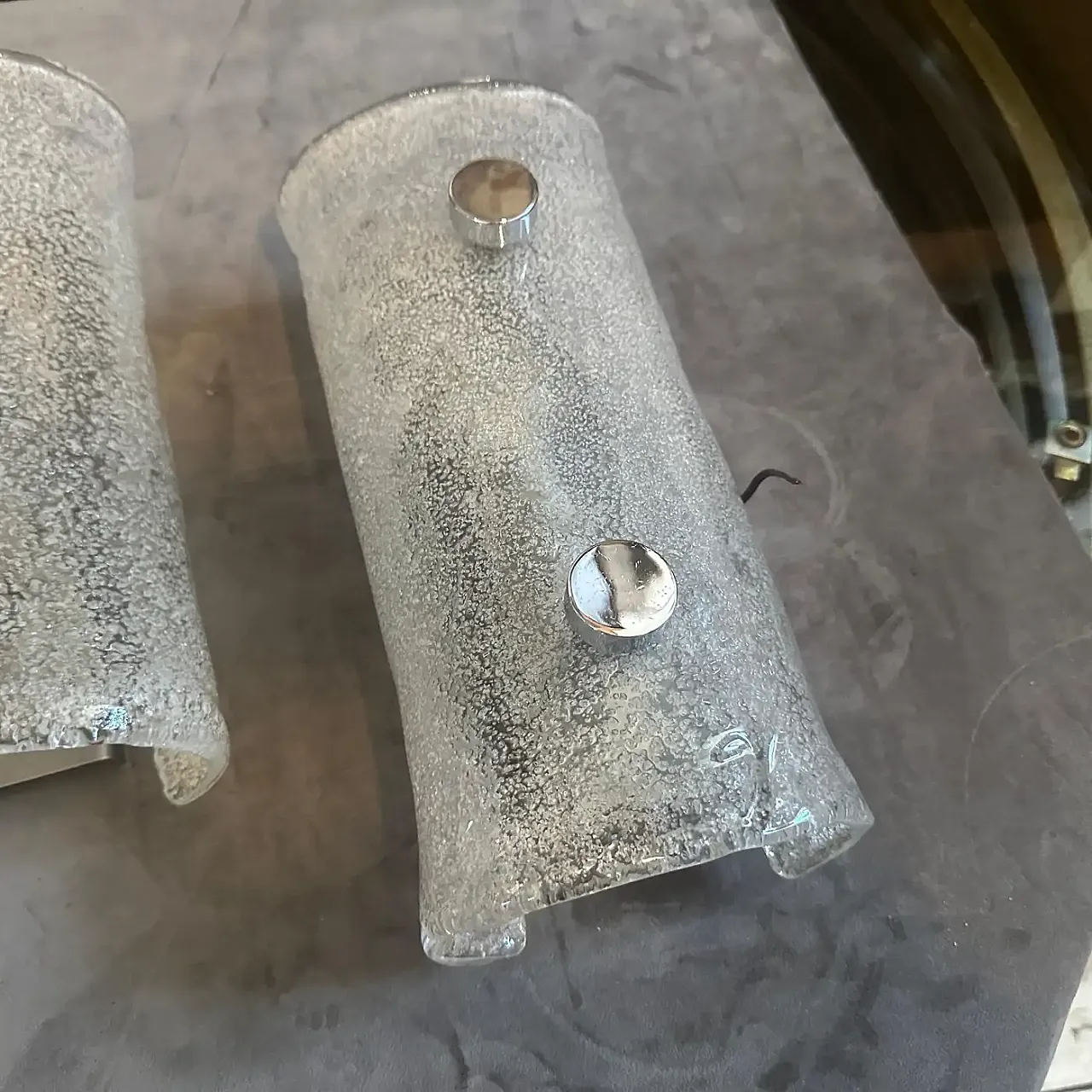 Coppia di applique in vetro di Murano Pulegoso, anni '70 3